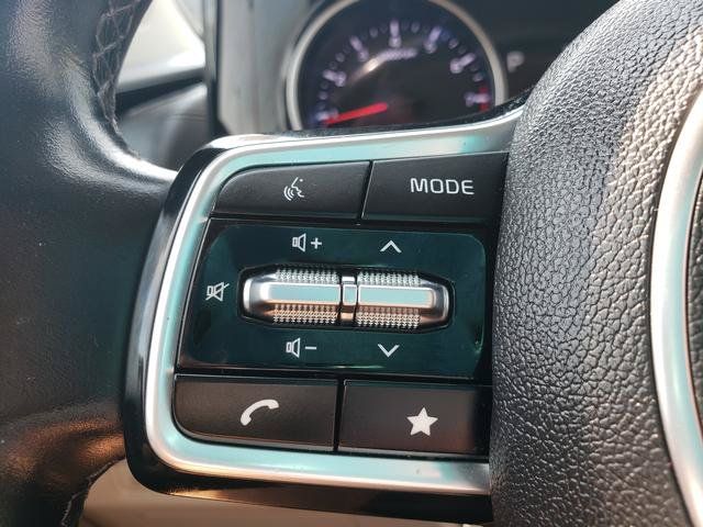 Used 2022 Kia Carnival SX FWD image 28
