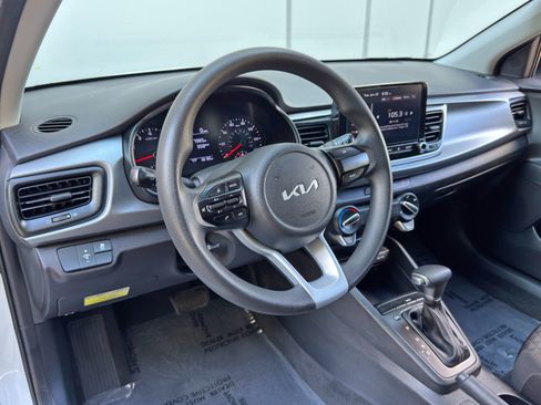 Used 2022 Kia Rio LX FWD image 12