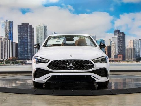 Used 2026 Mercedes-Benz CLE 300 4MATIC Cabriolet image 5