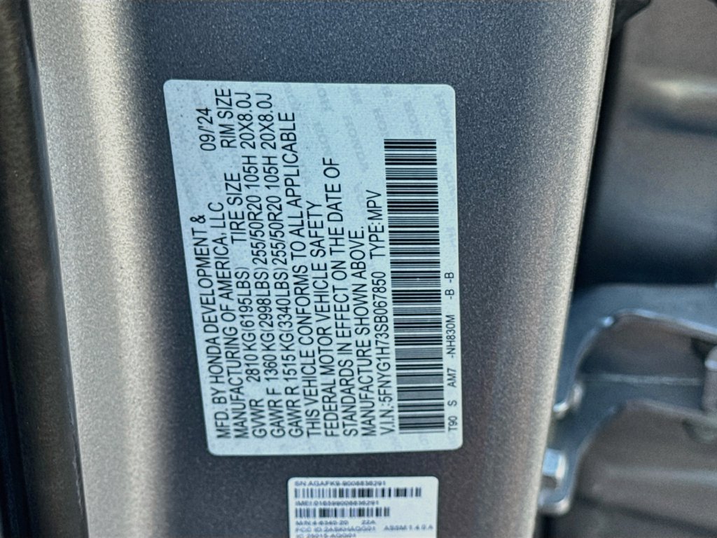 Used 2025 Honda Pilot Touring image 32