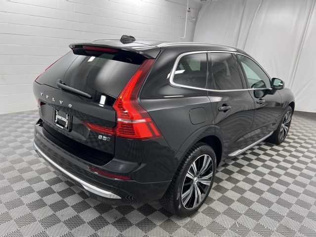 Used 2023 Volvo XC60 B5 Ultimate w/ Climate Package AWD/4WD image 5