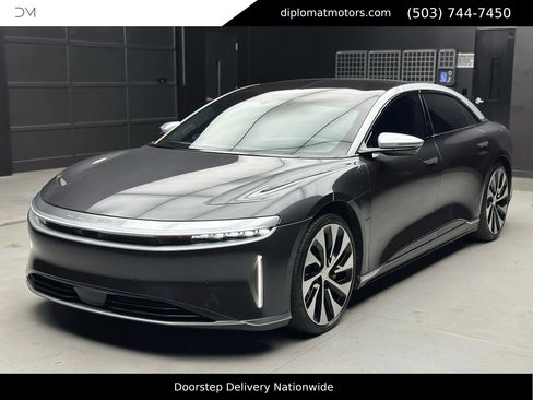 Used 2022 Lucid Air Grand Touring image 1