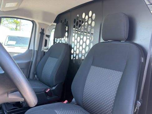 Certified 2025 Ford Transit 250 Low Roof w/ Exterior Upgrade Package RWD image 11