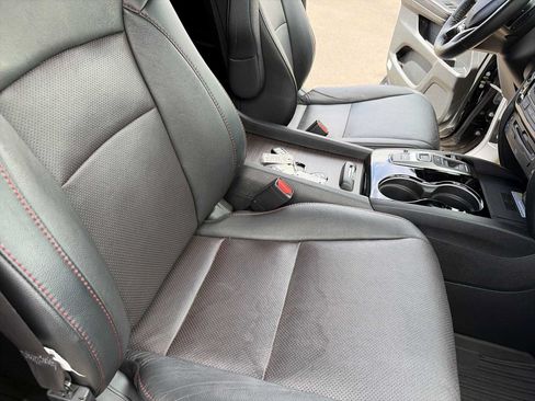 Used 2020 Honda Pilot Black Edition image 26
