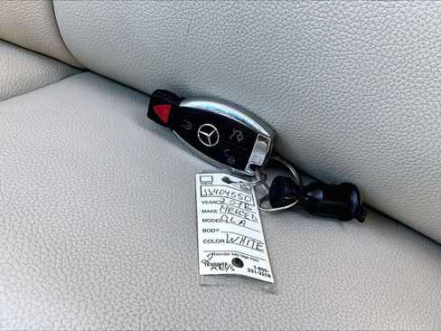 Used 2018 Mercedes-Benz GLA 250 image 15