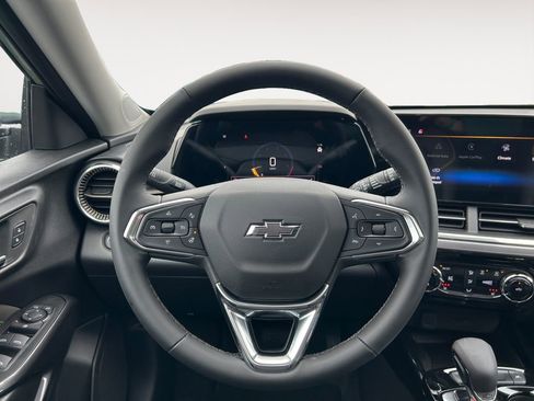 New 2026 Chevrolet Trax ACTIV w/ Sunroof Package image 14