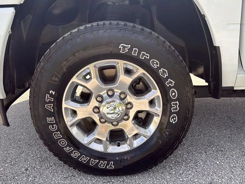 Used 2024 RAM 2500 Laramie AWD/4WD image 27