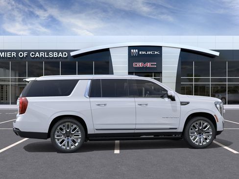 New 2026 GMC Yukon XL Denali Ultimate AWD/4WD image 40