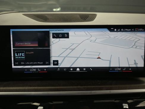 Used 2024 BMW X5 sDrive40i w/ Premium Package RWD image 19