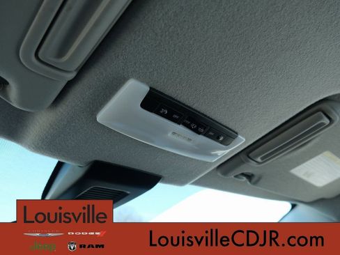 Used 2023 Nissan Kicks SV FWD image 17