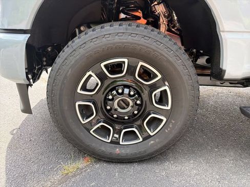 New 2026 Ford F350 4x4 Crew Cab Super Duty image 19