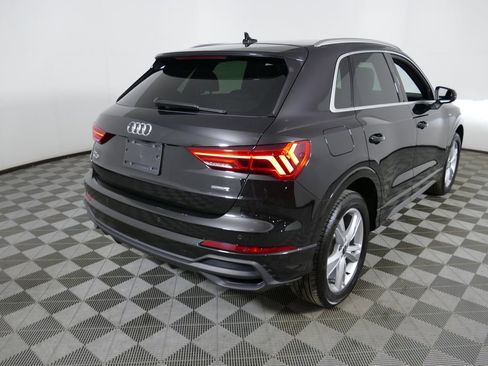 Used 2024 Audi Q3 2.0T Premium w/ Convenience Package AWD/4WD image 7
