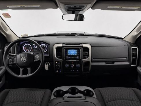 Used 2019 RAM 1500 Warlock AWD/4WD image 25