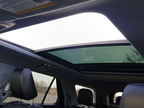 Used 2020 Ford Explorer XLT w/ Equipment Group 202A image 49