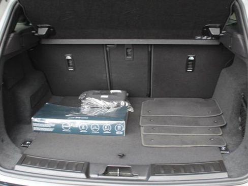 Used 2025 Land Rover Range Rover Evoque S image 25