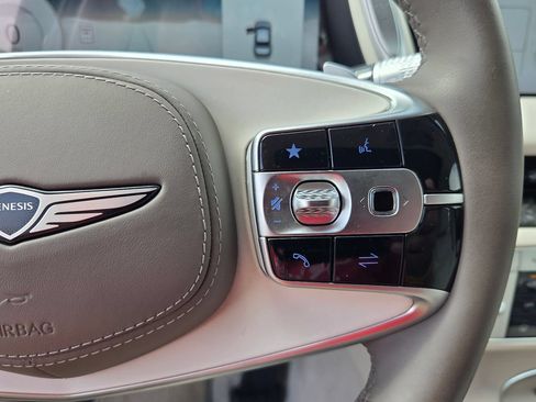 Used 2025 Genesis G90 3.5T AWD/4WD image 24