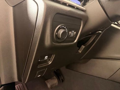 Used 2023 Jeep Grand Cherokee L Laredo AWD/4WD image 20