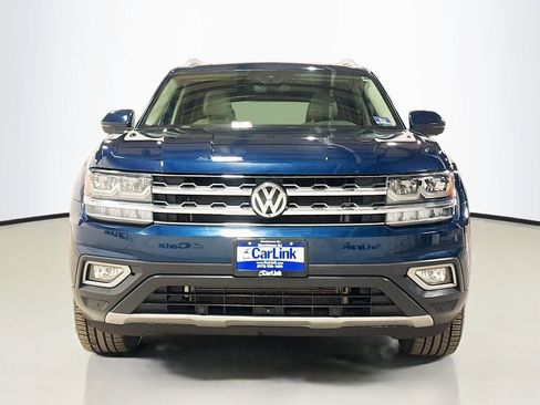 Used 2018 Volkswagen Atlas SEL Premium image 2