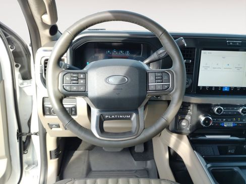 Used 2025 Ford F450 Platinum w/ Platinum Plus Package image 12