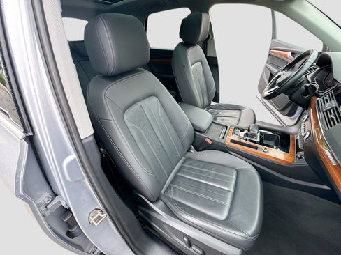 Used 2021 Audi Q5 2.0T Premium Plus AWD/4WD image 28