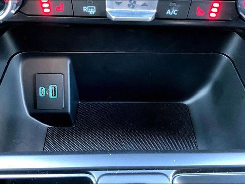 Used 2024 Ford F150 XLT w/ Equipment Group 302A MID image 32