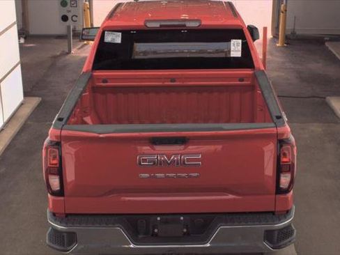 Used 2022 GMC Sierra 1500 Pro w/ Pro Value Package AWD/4WD image 8