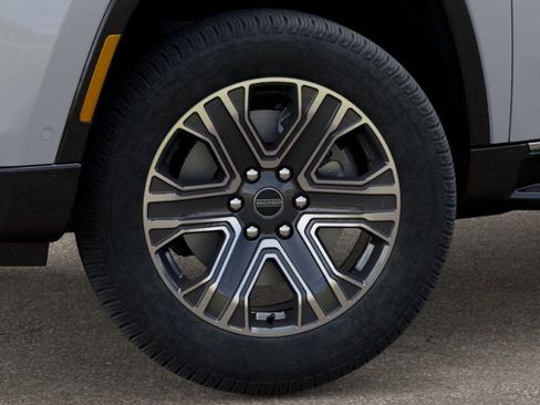 New 2025 Jeep Wagoneer 4WD image 8