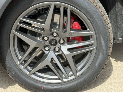 New 2026 Ford Explorer ST image 31