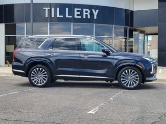 Used 2024 Hyundai Palisade Calligraphy FWD video 1