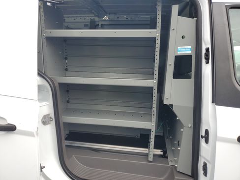 Used 2020 Ford Transit Connect XL image 35