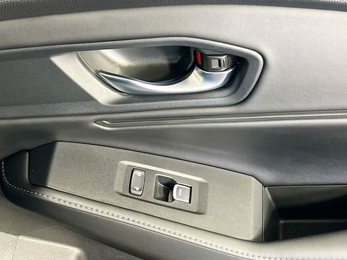 Used 2024 Honda Accord Sport image 32