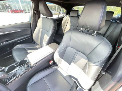 Used 2025 Toyota Camry XSE AWD/4WD image 11