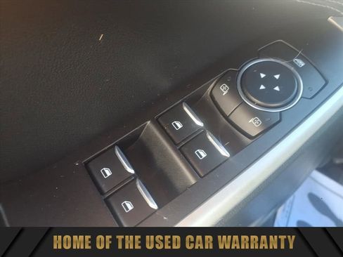 Used 2021 Ford Explorer XLT w/ Equipment Group 202A image 29