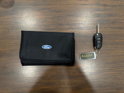 Used 2020 Ford F250 XL w/ Power Equipment Group AWD/4WD image 8
