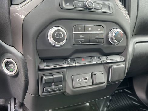 New 2024 GMC Sierra 3500 Pro w/ Convenience Package image 24