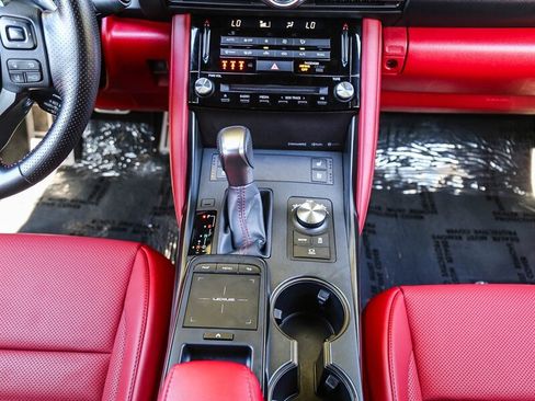 Used 2022 Lexus IS 350 F Sport image 21