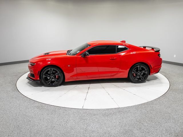 Used 2022 Chevrolet Camaro SS RWD image 27