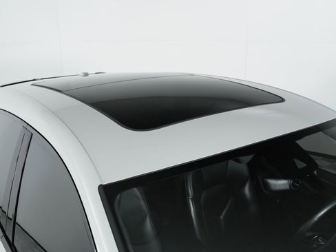 Used 2022 Porsche Macan GTS image 14