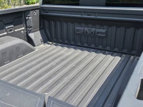 Used 2026 GMC Sierra 1500 Denali AWD/4WD image 6