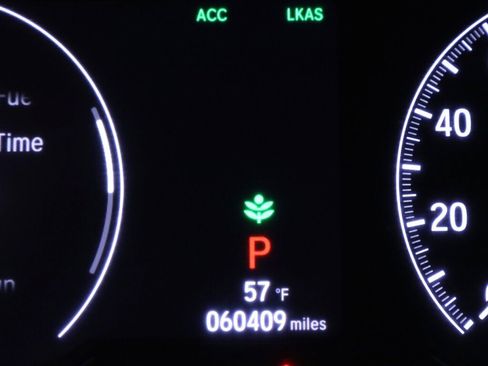 Used 2018 Honda Accord EX image 15