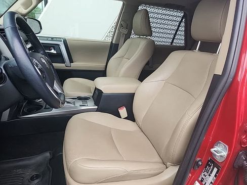 Used 2023 Toyota 4Runner Limited AWD/4WD image 4