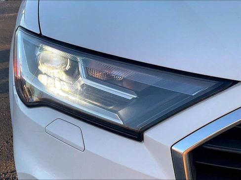 Used 2023 Audi Q7 3.0T Premium w/ Convenience Package image 32