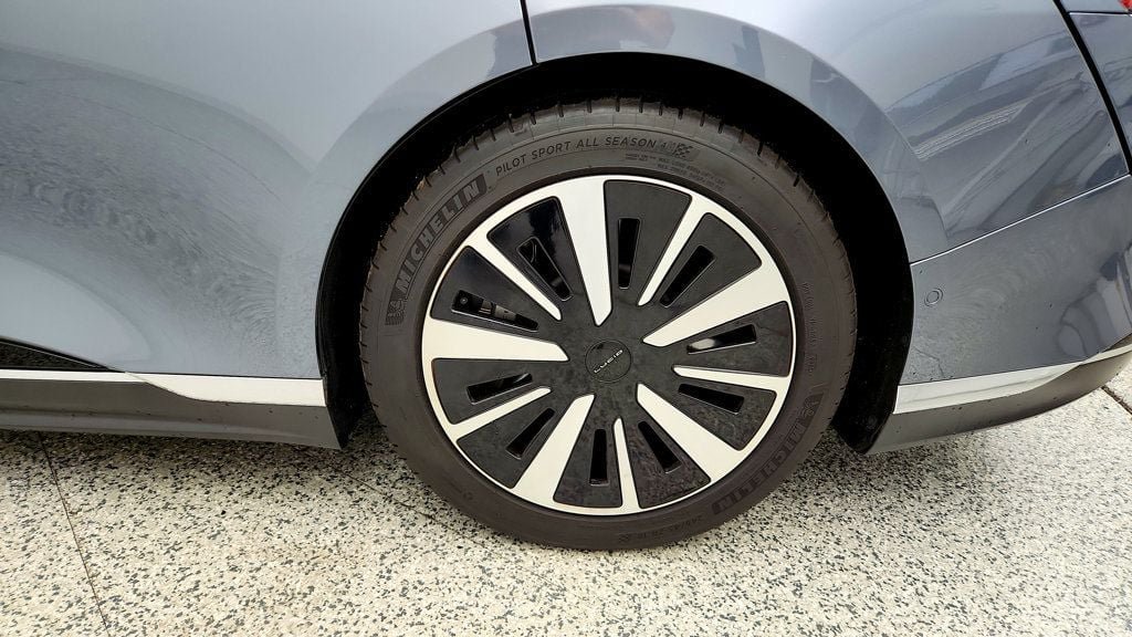 Used 2023 Lucid Air Pure AWD/4WD image 9