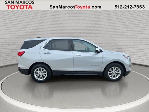Used 2021 Chevrolet Equinox LT w/ Driver Convenience Package FWD image 5