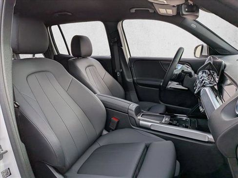 Certified 2026 Mercedes-Benz GLB 250 image 19