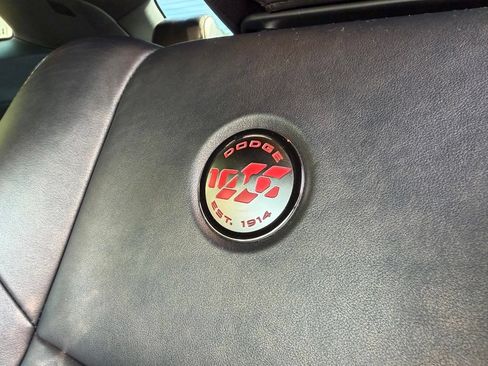Used 2014 Dodge Challenger SXT RWD image 16