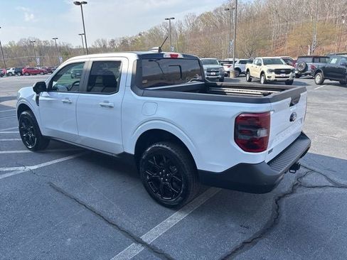 New 2026 Ford Maverick Lariat w/ Black Appearance Package AWD/4WD image 26