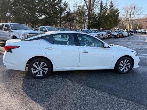 Used 2019 Nissan Altima 2.5 S image 6