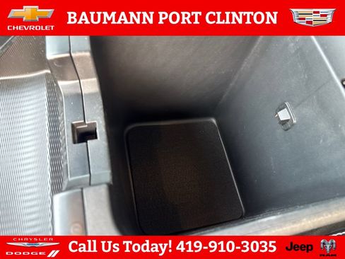 Used 2024 Jeep Grand Cherokee Altitude AWD/4WD image 26