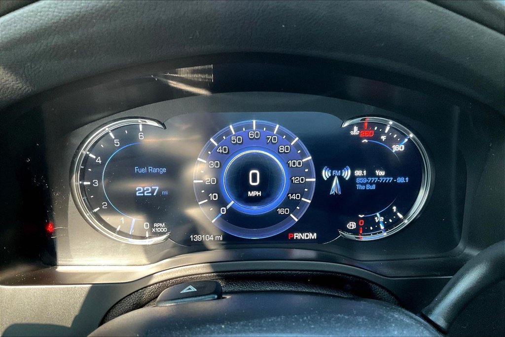 Used 2016 Cadillac Escalade ESV Luxury AWD/4WD image 13